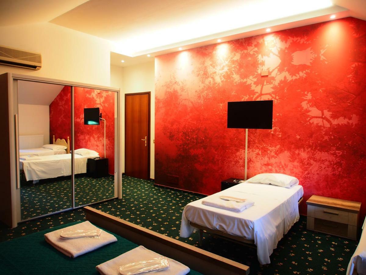 Hotel Parco Fola Albinea المظهر الخارجي الصورة