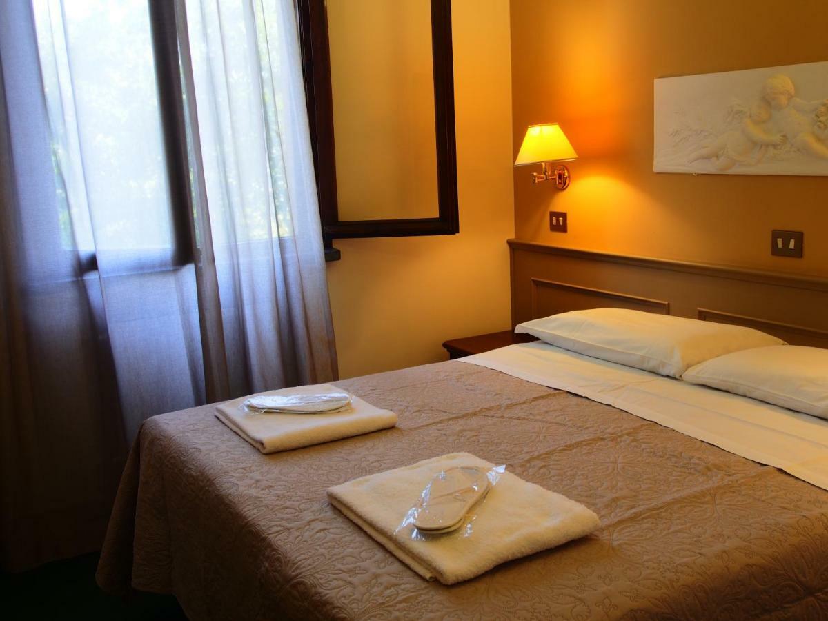 Hotel Parco Fola Albinea المظهر الخارجي الصورة